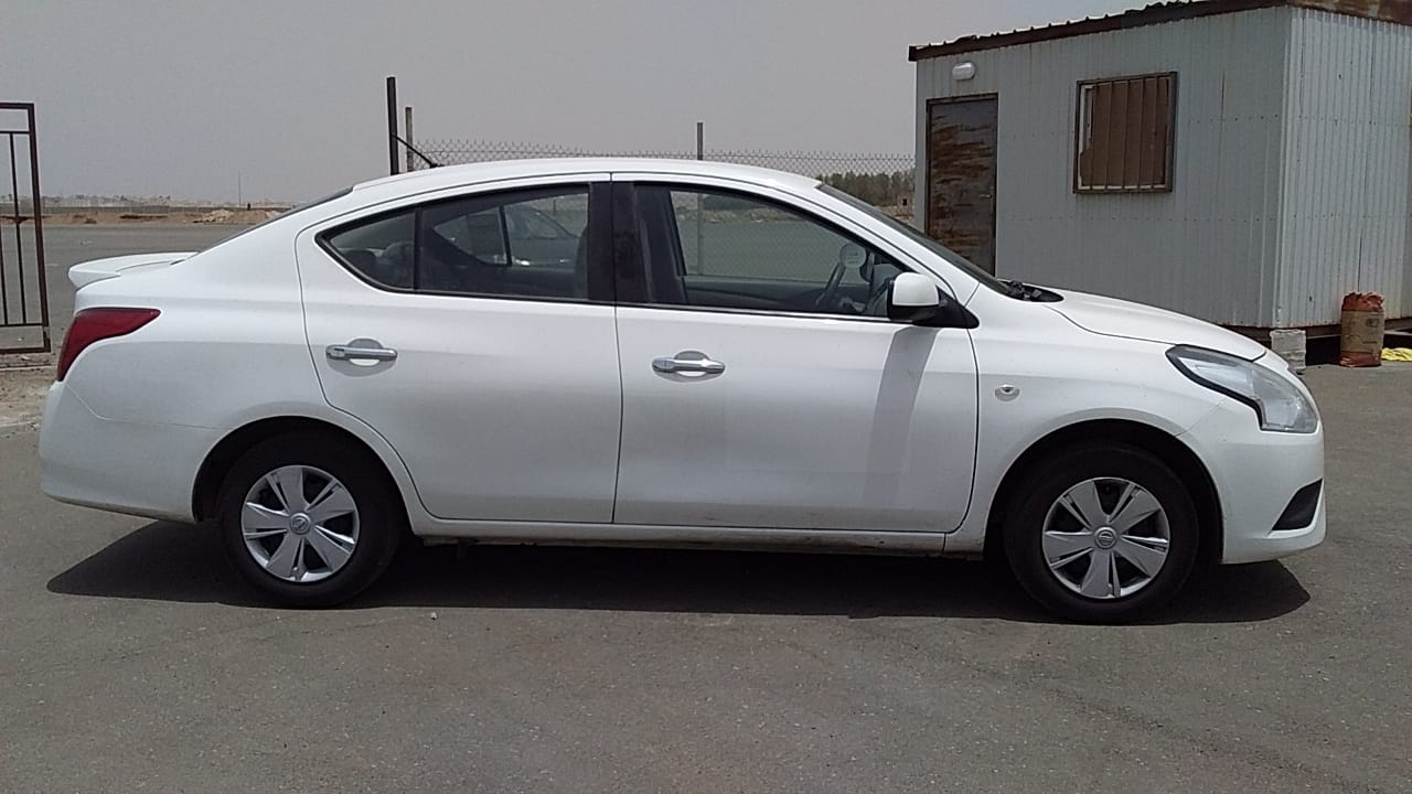 Nissan sunny 2019